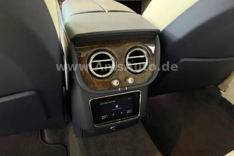 Bentley Bentayga din 2023 cu 48.913 km - oferta BEN119727 - foto 13