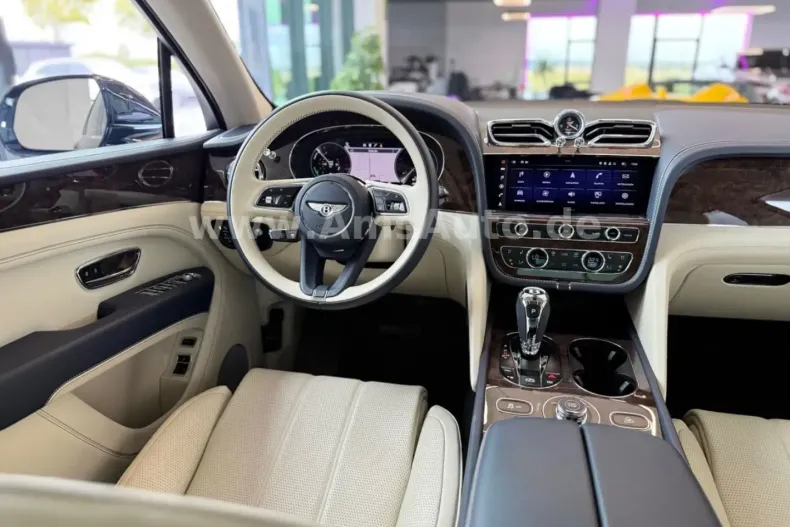 Bentley Bentayga din 2023 cu 48.913 km - oferta BEN119727 - foto 14