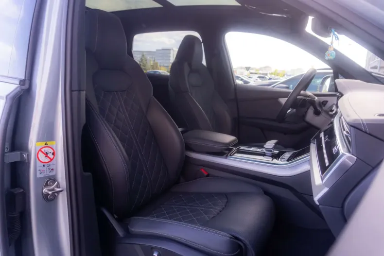 Audi Q7 din 2025 cu 7.700 km - oferta AUD119730 - foto 16