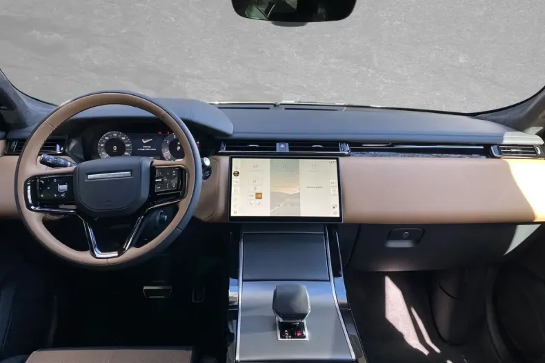 Land Rover Range Rover Velar din 2024 cu 12.500 km - oferta LAN119731 - foto 4