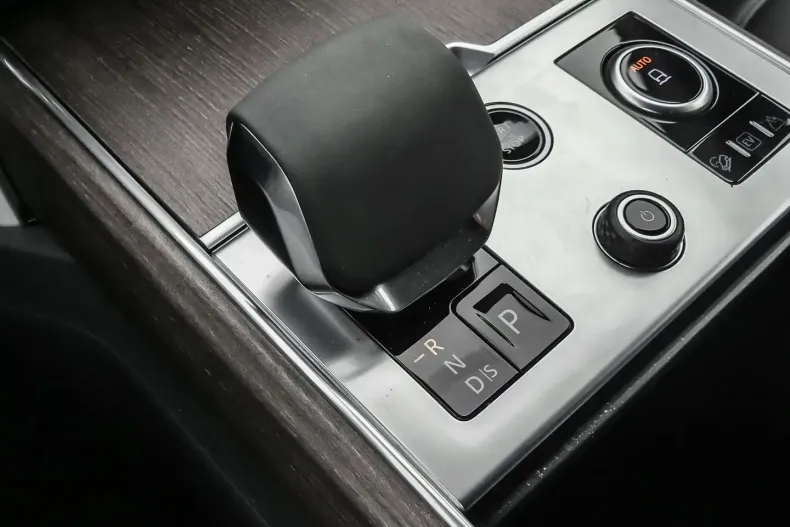 Land Rover Range Rover din 2023 cu 11.000 km - oferta LAN119737 - foto 15