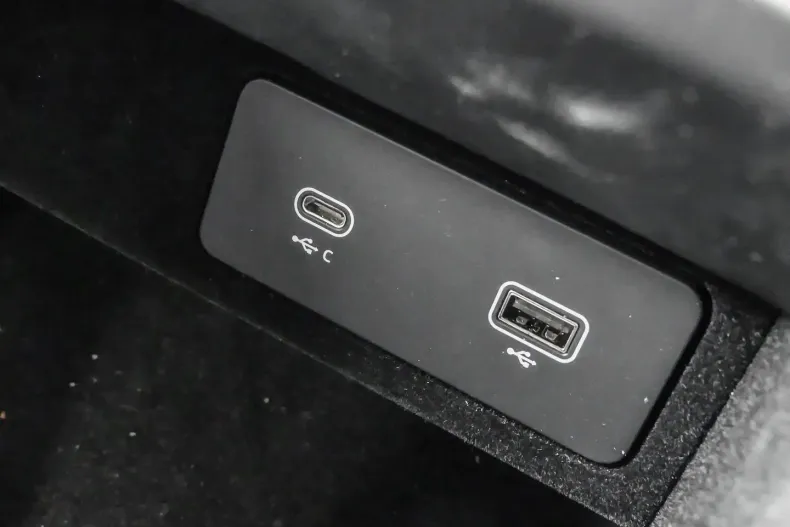 Land Rover Range Rover din 2023 cu 11.000 km - oferta LAN119737 - foto 17