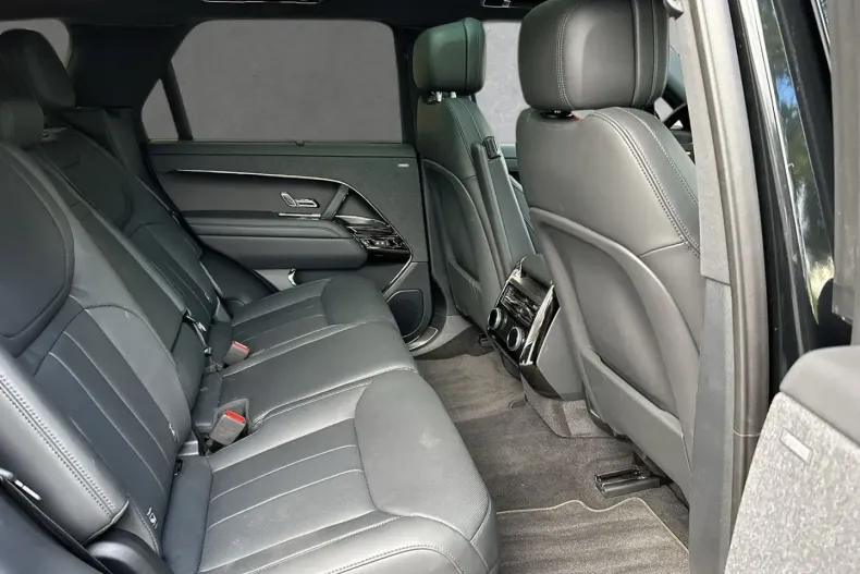 Land Rover Range Rover Sport din 2024 cu 24.300 km - oferta LAN119740 - foto 5