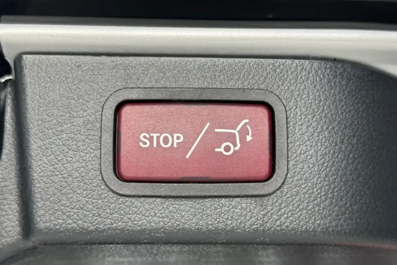 Mercedes-Benz V 300 din 2023 cu 76.534 km - oferta MER119767 - foto 9