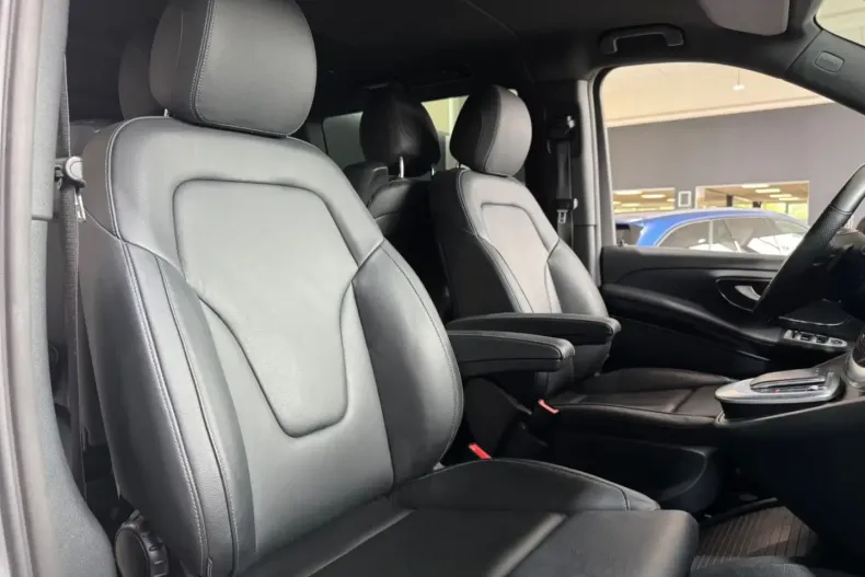 Mercedes-Benz V 300 din 2023 cu 76.534 km - oferta MER119767 - foto 25