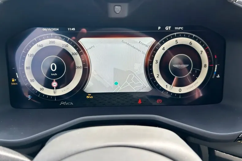 Aston Martin DBX din 2024 cu 9.400 km - oferta AST119772 - foto 8