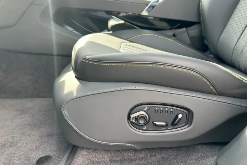 Aston Martin DBX din 2024 cu 9.400 km - oferta AST119772 - foto 10