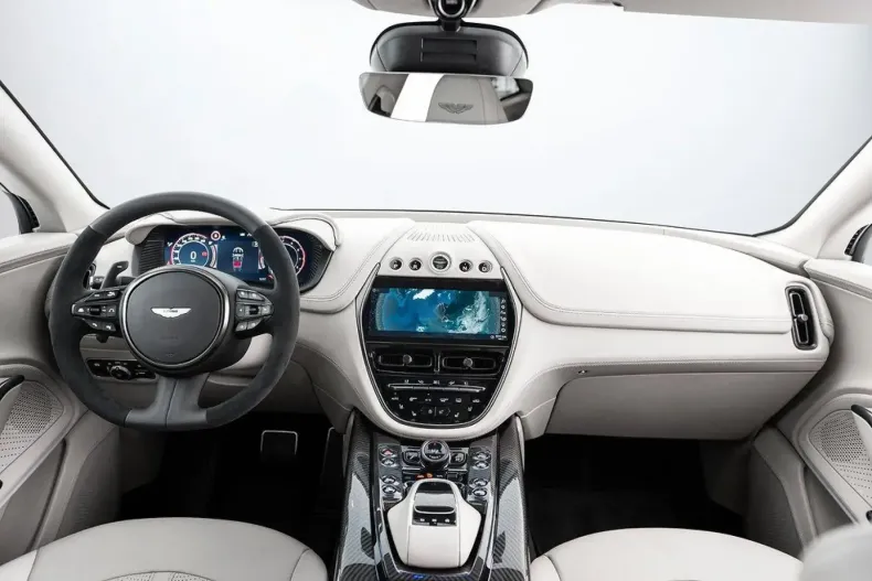 Aston Martin DBX din 2024 cu 4.000 km - oferta AST119773 - foto 7