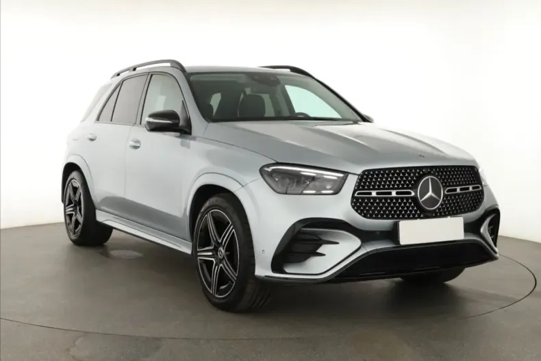 Mercedes-Benz GLE 450 din 2024 cu 9.609 km - oferta MER119776 - foto 1