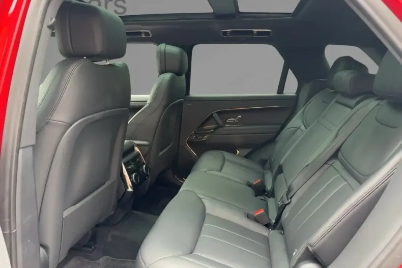 Land Rover Range Rover Sport din 2024 cu 24.858 km - oferta LAN119791 - foto 10