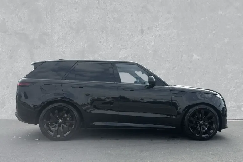 Land Rover Range Rover Sport din 2023 cu 33.400 km - oferta LAN119792 - foto 6