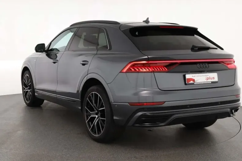 Audi Q8 din 2023 cu 16.443 km - oferta AUD119807 - foto 4