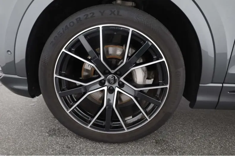 Audi Q8 din 2023 cu 16.443 km - oferta AUD119807 - foto 8