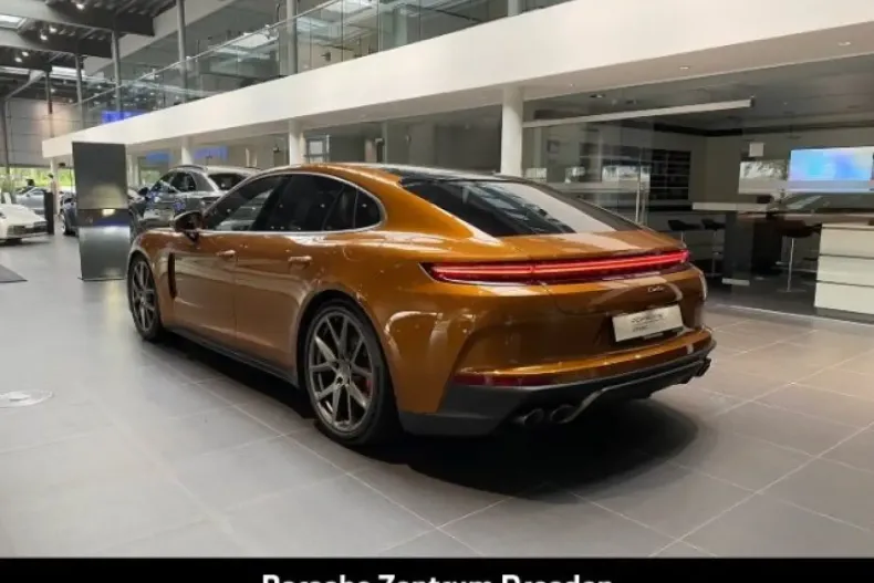 Porsche Panamera din 2024 cu 9.799 km - oferta POR119837 - foto 3