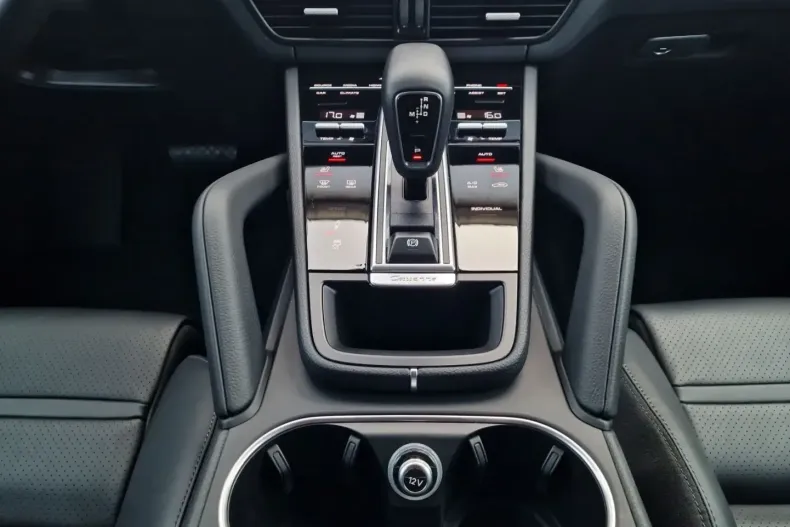 Porsche Cayenne din 2021 cu 39.995 km - oferta POR119863 - foto 10