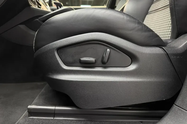 Porsche Cayenne din 2021 cu 56.000 km - oferta POR119864 - foto 14