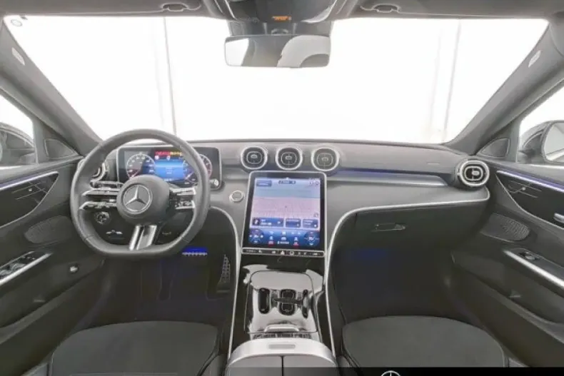 Mercedes-Benz C 300 din 2023 cu 25.452 km - oferta MER119867 - foto 5