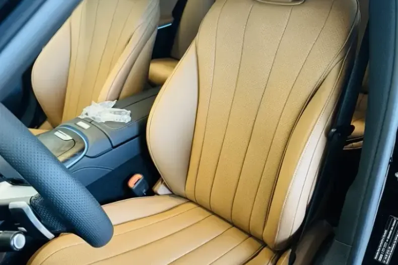 Mercedes-Benz E 300 din 2024 cu 63 km - oferta MER119868 - foto 10