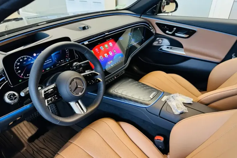 Mercedes-Benz E 300 din 2024 cu 63 km - oferta MER119868 - foto 11