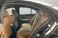 Mercedes-Benz E 300 din 2024 cu 7.977 km - oferta MER119869 - foto 3