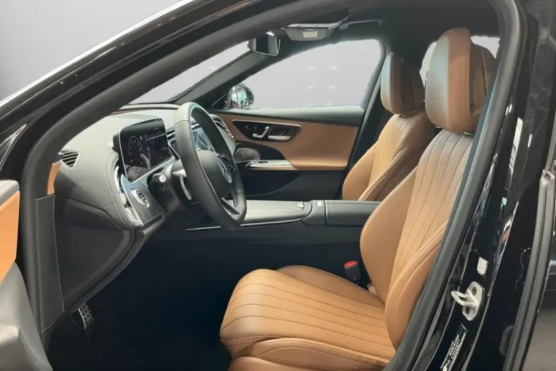 Mercedes-Benz E 300 din 2024 cu 7.977 km - oferta MER119869 - foto 9