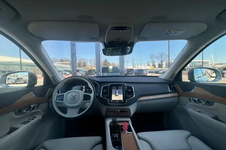 Volvo XC90 din 2021 cu 61.848 km - oferta VOL119870 - foto 12