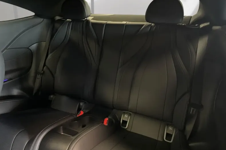 Mercedes-Benz CLE 300 din 2023 cu 3.661 km - oferta MER119872 - foto 6