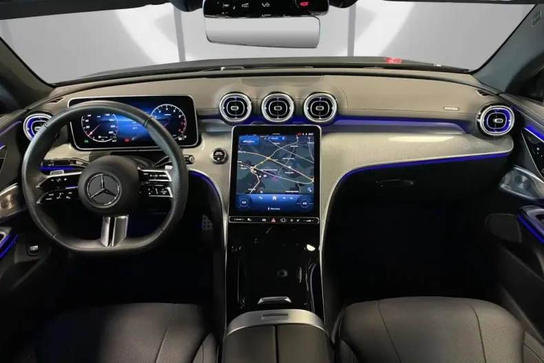 Mercedes-Benz CLE 300 din 2023 cu 3.661 km - oferta MER119872 - foto 8