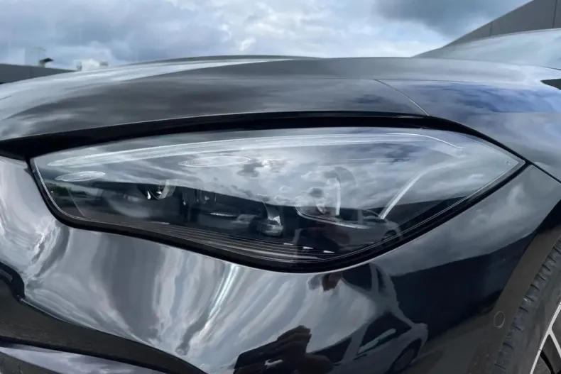 Mercedes-Benz CLE 300 din 2023 cu 3.661 km - oferta MER119872 - foto 13