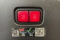 Mercedes-Benz CLE 300 din 2023 cu 3.661 km - oferta MER119872 - foto 15