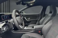 Mercedes-Benz CLA 200 din 2024 cu 13.933 km - oferta MER119875 - foto 5