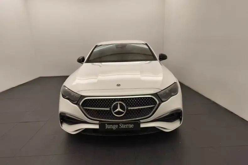 Mercedes-Benz E 200 din 2024 cu 24.794 km - oferta MER119880 - foto 1