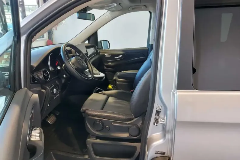 Mercedes-Benz V 300 din 2024 cu 31.501 km - oferta MER119881 - foto 8