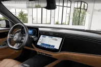 Mercedes-Benz E 200 din 2024 cu 9.900 km - oferta MER119884 - foto 5