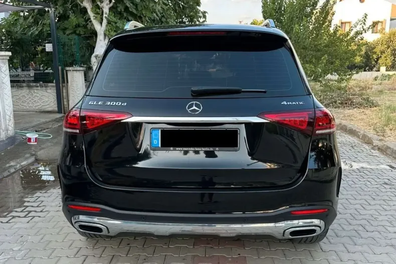 Mercedes-Benz GLE 300 din 2024 cu 20.500 km - oferta MER119895 - foto 3