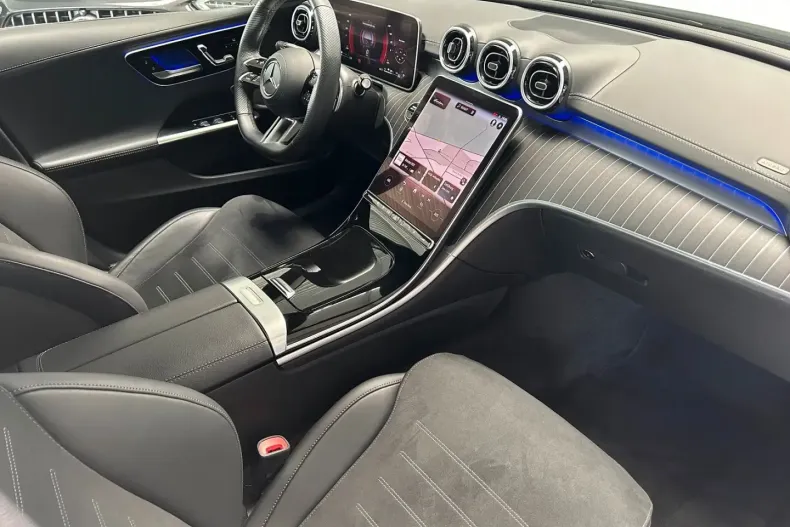 Mercedes-Benz C 300 din 2024 cu 13.089 km - oferta MER119901 - foto 5