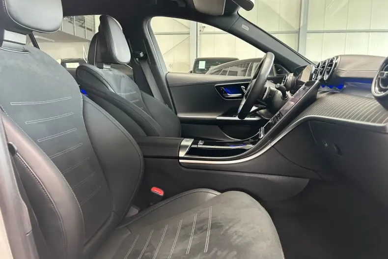 Mercedes-Benz C 300 din 2024 cu 13.089 km - oferta MER119901 - foto 7