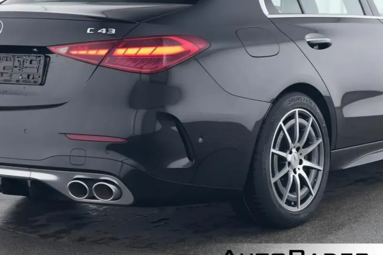 Mercedes-Benz C 43 AMG din 2023 cu 41.640 km - oferta MER119905 - foto 4