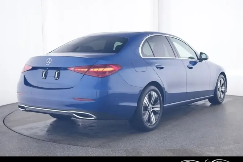 Mercedes-Benz C 180 din 2024 cu 3.250 km - oferta MER119908 - foto 2