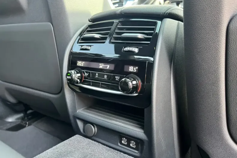 BMW 520 din 2020 cu 75.645 km - oferta BMW119910 - foto 6