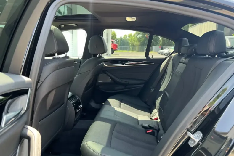 BMW 520 din 2020 cu 75.645 km - oferta BMW119910 - foto 10