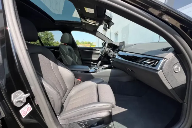 BMW 520 din 2020 cu 75.645 km - oferta BMW119910 - foto 18