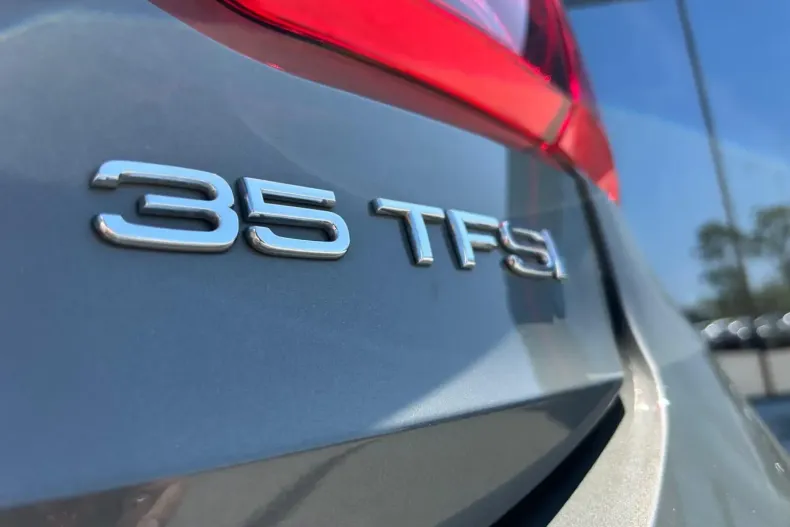 Audi Q3 din 2023 cu 56.120 km - oferta AUD119916 - foto 30