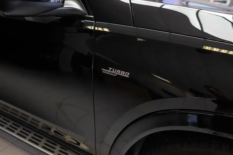 Mercedes-Benz GLE 53 AMG din 2024 cu 14.970 km - oferta MER119919 - foto 10