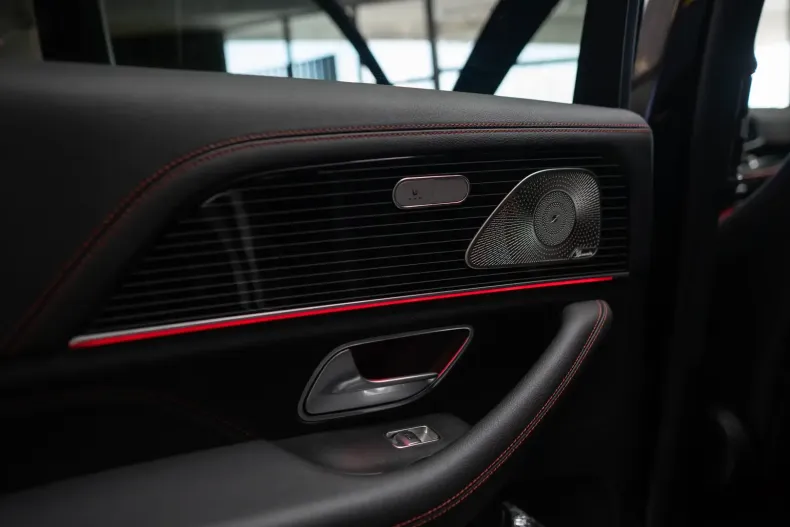 Mercedes-Benz GLE 53 AMG din 2024 cu 14.970 km - oferta MER119919 - foto 20