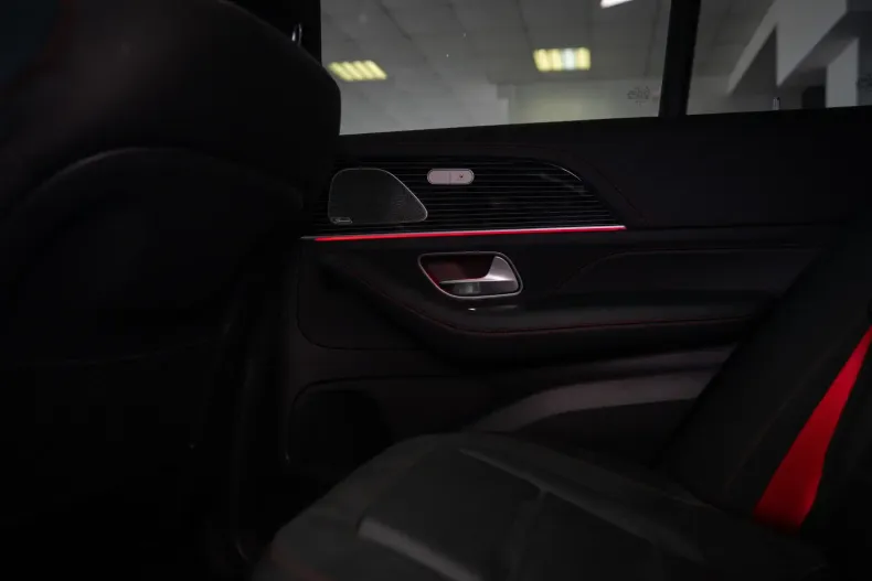 Mercedes-Benz GLE 53 AMG din 2024 cu 14.970 km - oferta MER119919 - foto 22