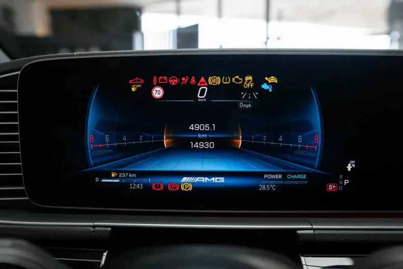 Mercedes-Benz GLE 53 AMG din 2024 cu 14.970 km - oferta MER119919 - foto 23