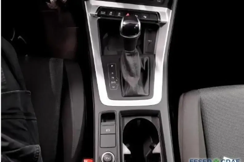 Audi Q3 din 2022 cu 81.700 km - oferta AUD119933 - foto 5