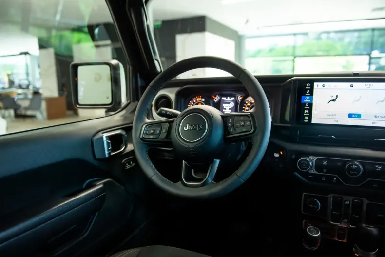 Jeep Wrangler din 2024 cu 14.721 km - oferta JEE119934 - foto 20