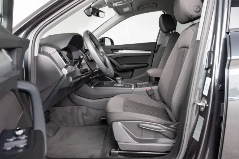 Audi Q5 din 2023 cu 29.230 km - oferta AUD119935 - foto 6